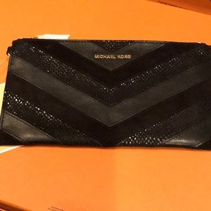 Michael Kors clutch